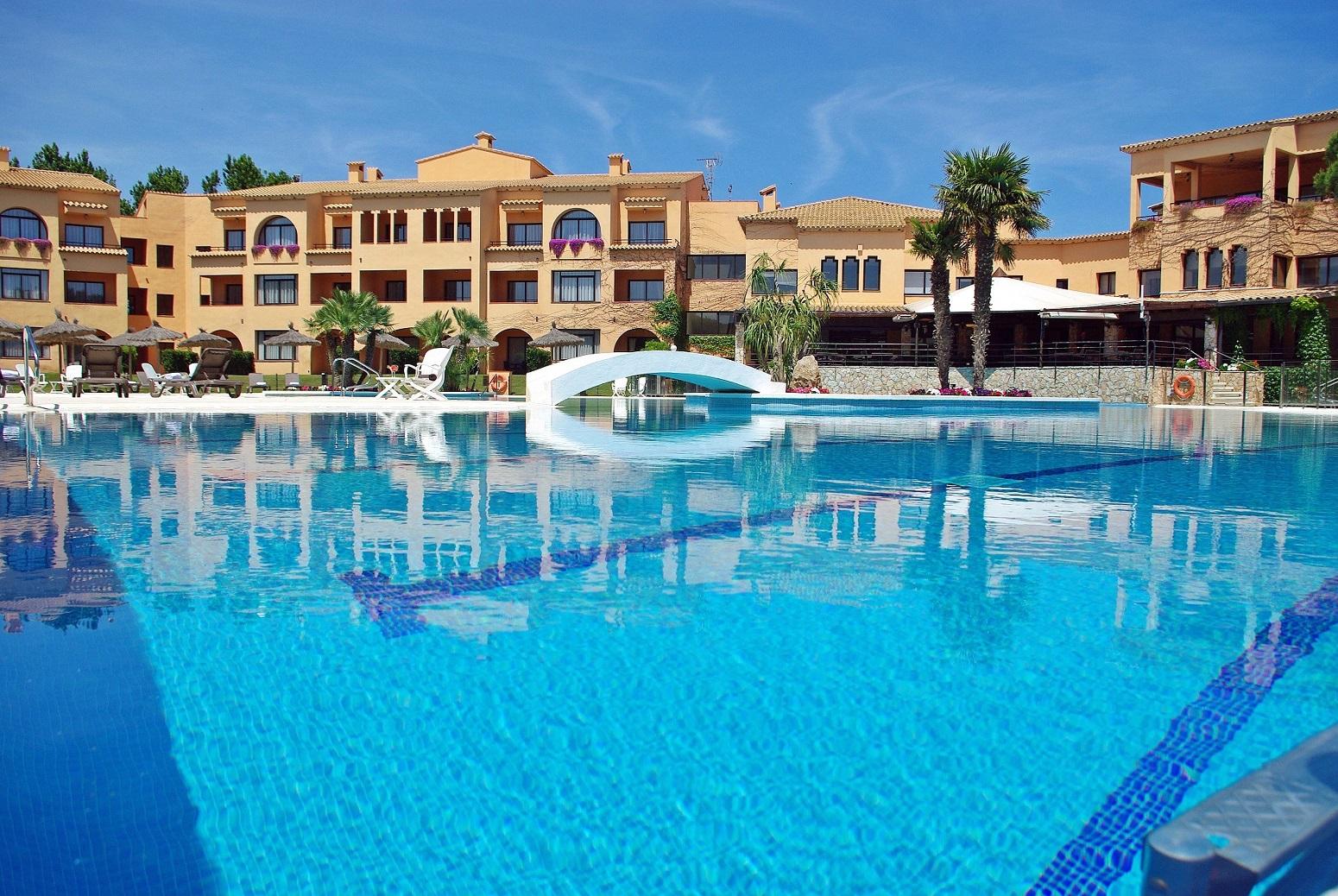 La Costa Hotel Golf & Beach Resort Pals Exterior foto